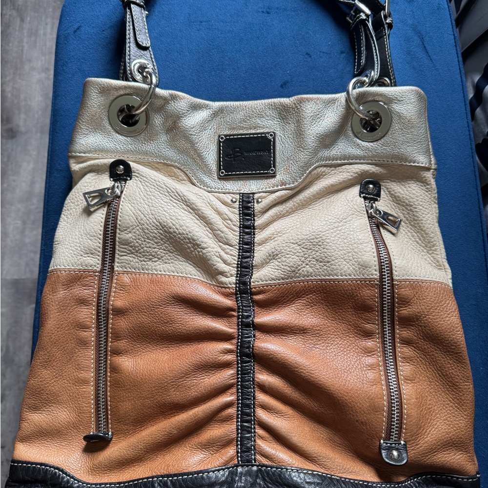B. Makowsky Cream and Tan Leather Shoulder Bag like new